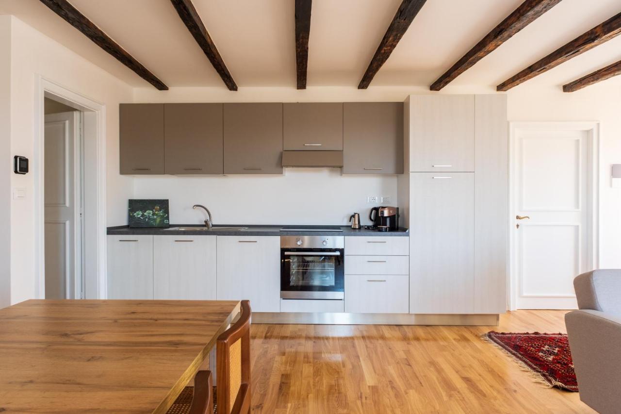 Ora Et Labora Apartman Trieszt Kültér fotó