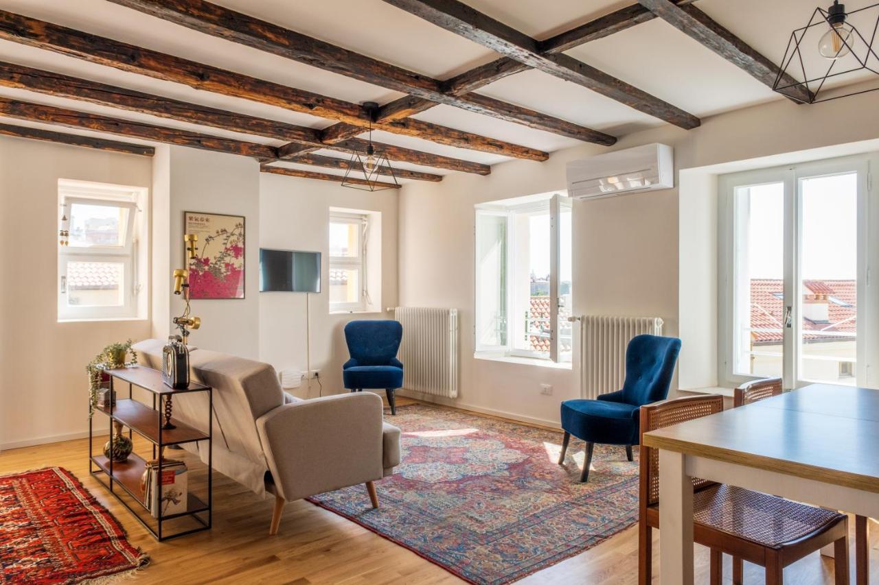 Ora Et Labora Apartman Trieszt Kültér fotó